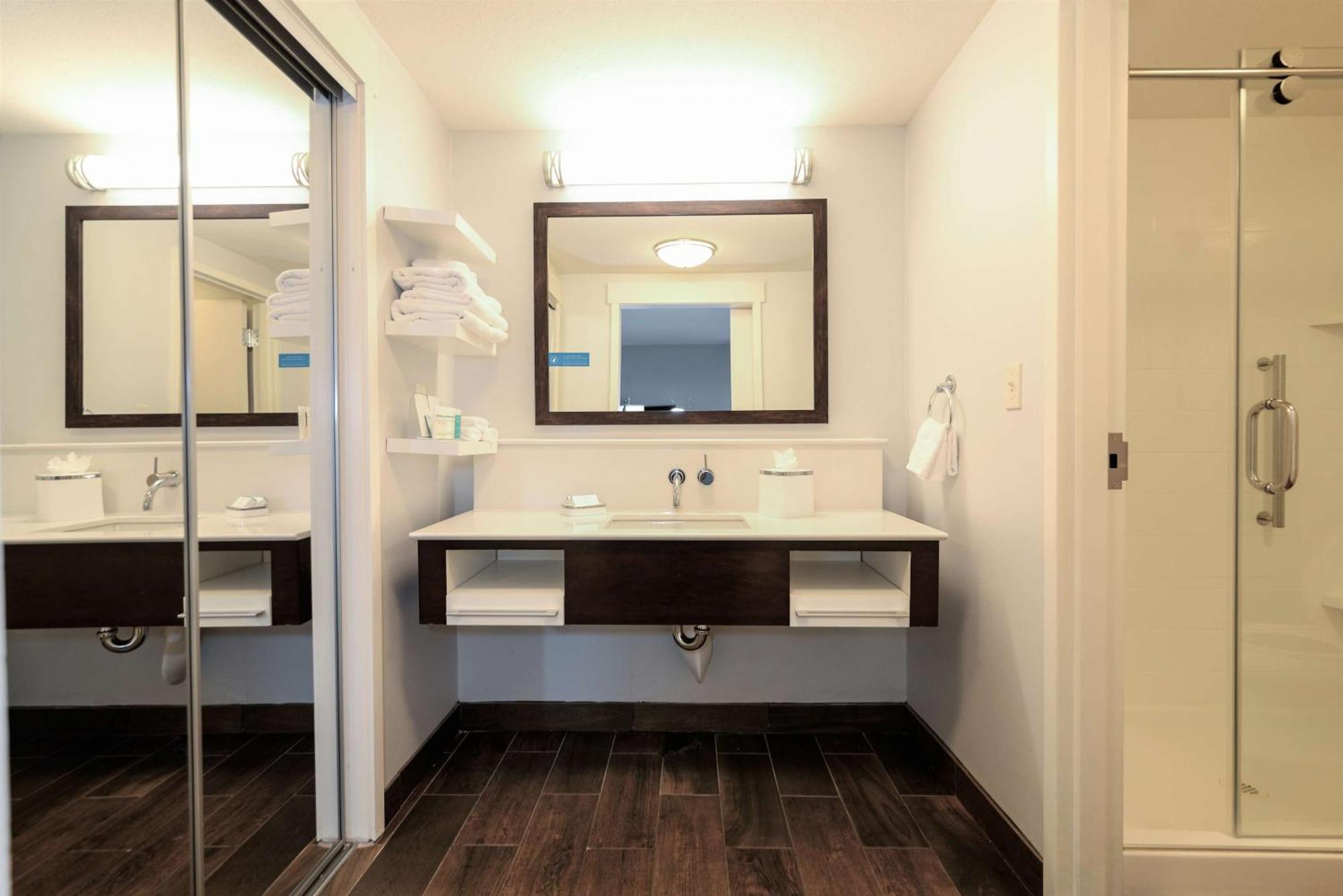 Hampton Inn Brighton Mi Ngoại thất bức ảnh