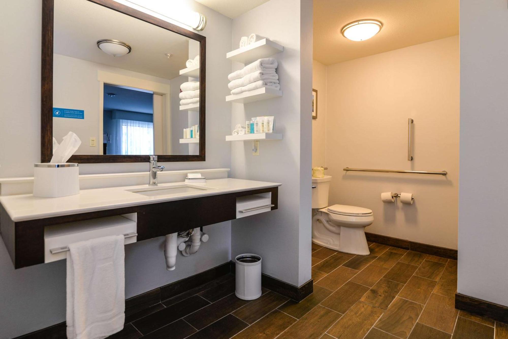 Hampton Inn Brighton Mi Ngoại thất bức ảnh