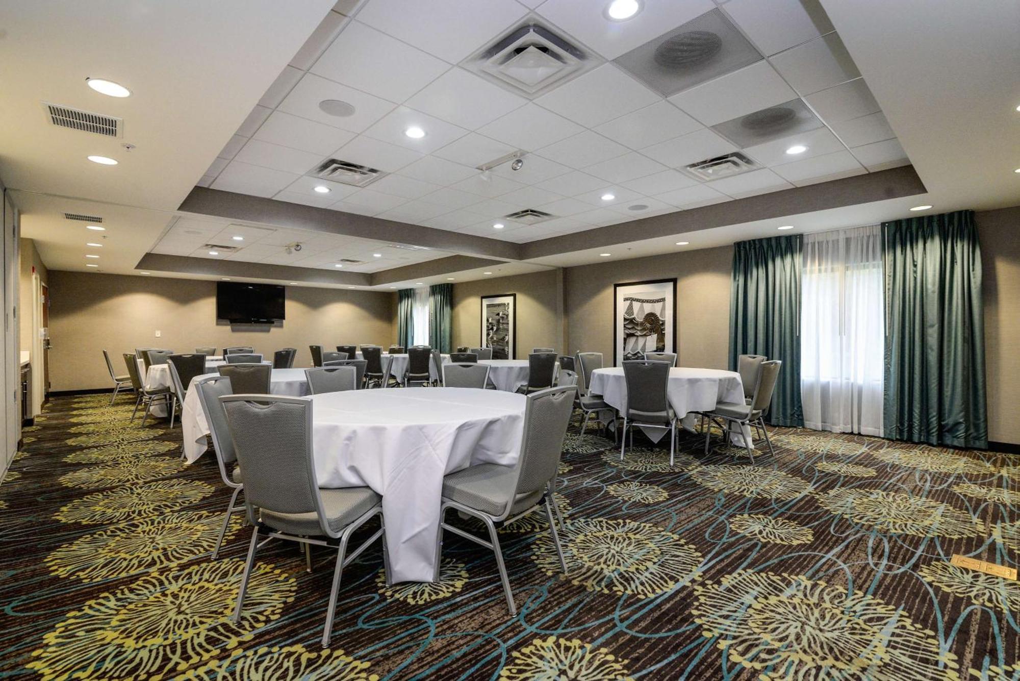 Hampton Inn Brighton Mi Ngoại thất bức ảnh