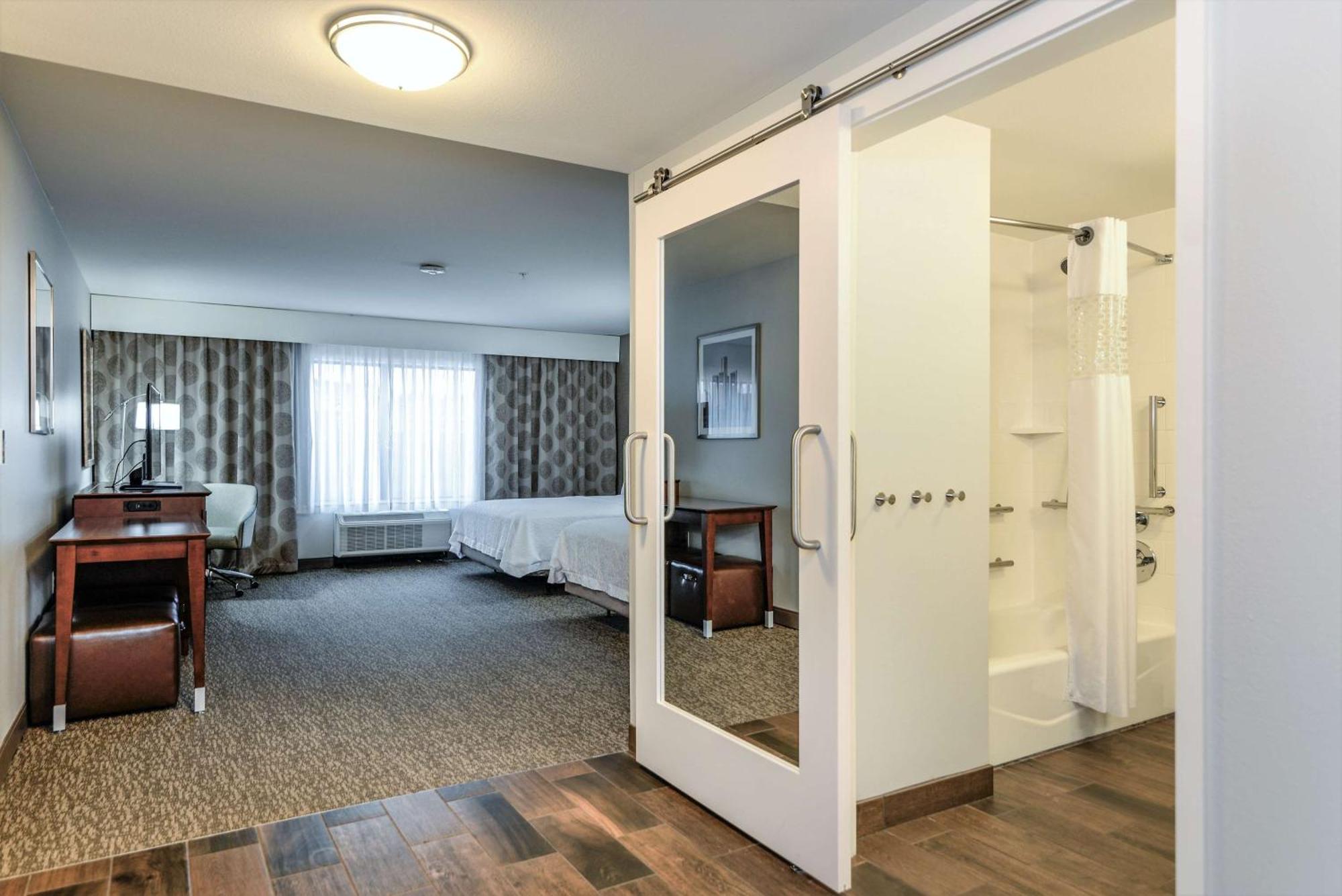 Hampton Inn Brighton Mi Ngoại thất bức ảnh