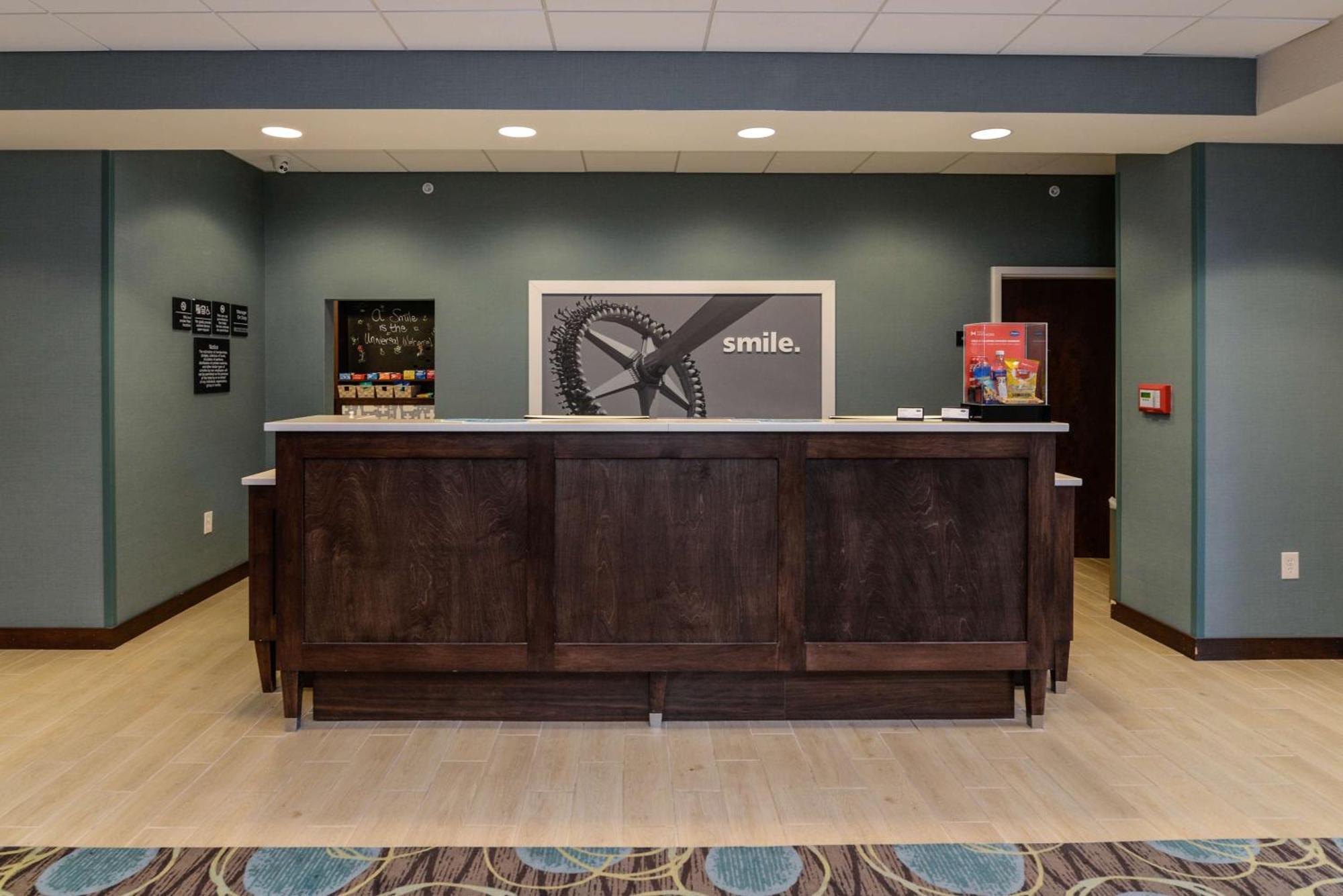Hampton Inn Brighton Mi Ngoại thất bức ảnh