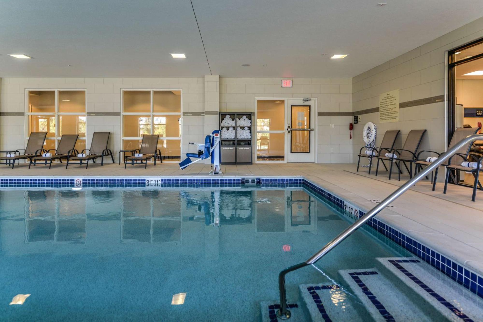 Hampton Inn Brighton Mi Ngoại thất bức ảnh